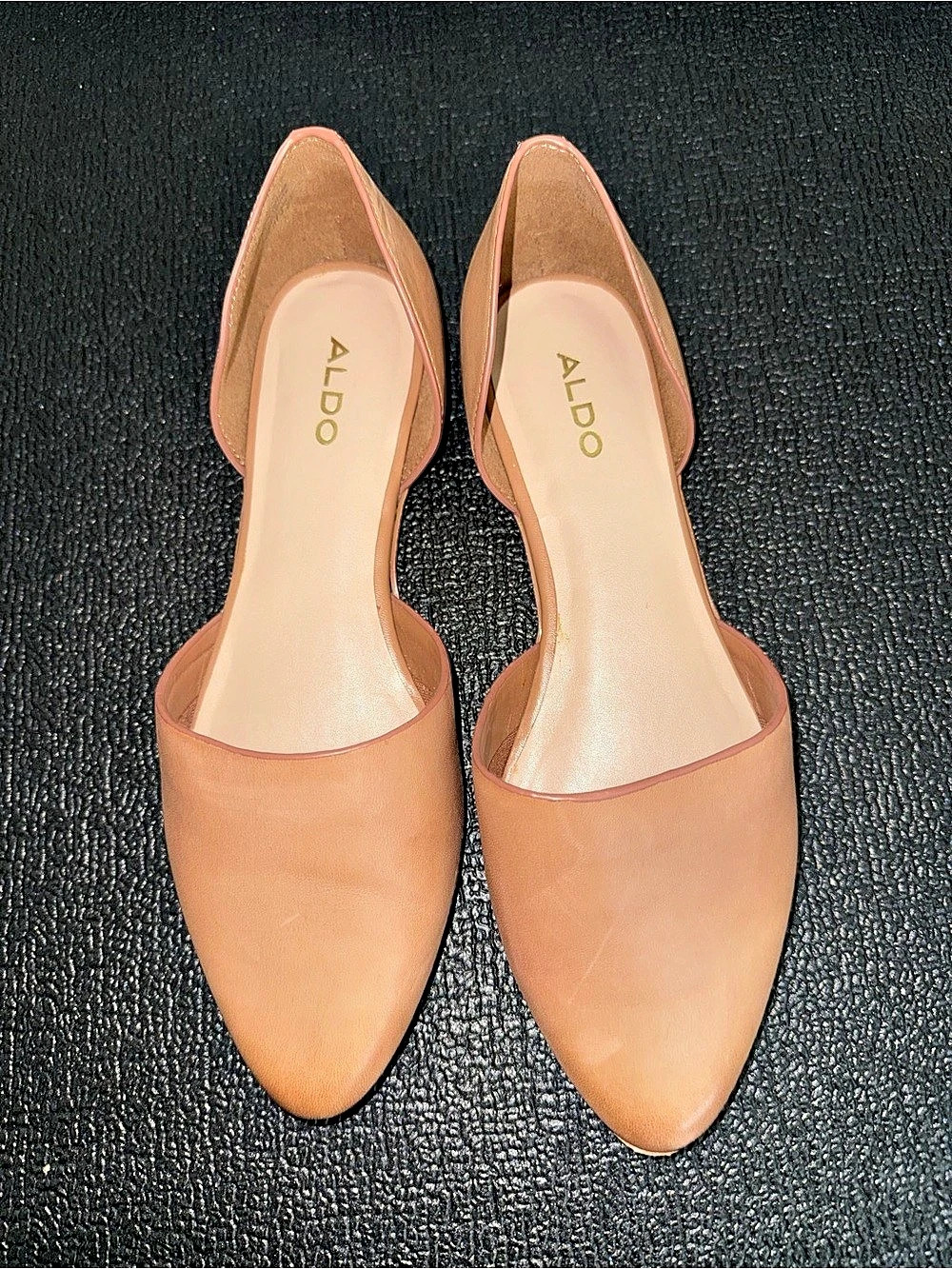 ALDO Pointed Toe Flats in tan